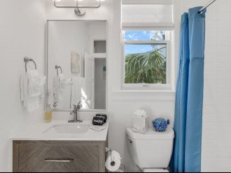 2nd floor bathroom with shower/tub combo