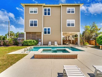Across Street From Beach, Private Swimming Pool, Beach Gear Included! #21