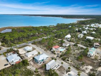 RX Cape--NEW HOME on South Cape! 3 BR plus bunk, short walk to beach #41