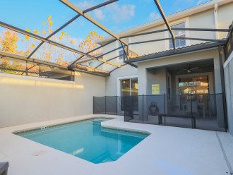 Magical Townhome w/private pool in Storey Lake #25