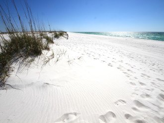 Destin's sugar white sand beaches