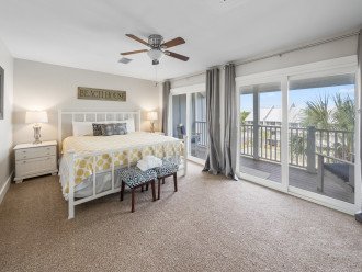 Bedroom 1 | Crazy Toes by Gulf Tide Vacations @ Sea Bluff Town Homes | Blue Mountain Beach
