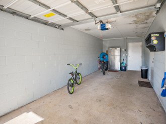 Garage | Crazy Toes by Gulf Tide Vacations @ Sea Bluff Town Homes | Blue Mountain Beach
