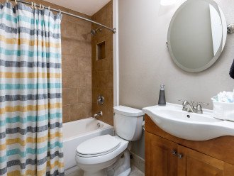 Guest bathroom with tub/ shower combo