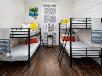 3rd bedroom, twin bunks upstairs- Smart TV