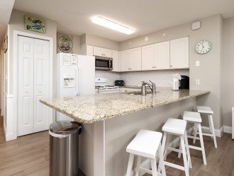 Extra Wide Stone Kitchen Counter w/ 4 Stools