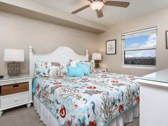 Master Suite has King Size Bed