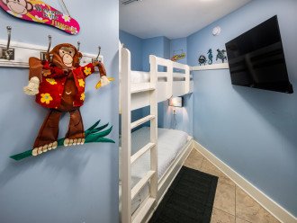 The bunk room is perfect for the kids