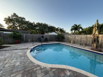 Family friendly, private heated pool, 10 miles or less to beaches #31