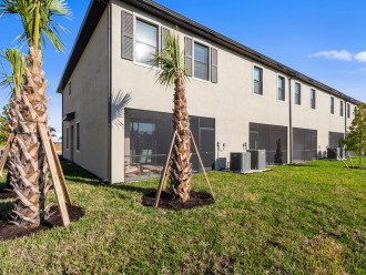 $3500 - 3 Bedroom 2.5 Bathroom Townhouse In Fort Myers FULLY FURNISHED #26