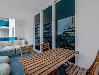 Beautiful, modern 1 bedrom residence inside South Beach’s hottest building. #14