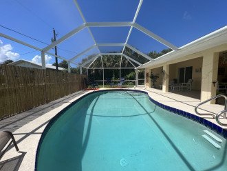 Beautiful private pool home in quiet neighborhood #4