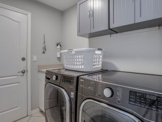 New LG HE Washer and Dryer and Laundry Tabs for Guests to use