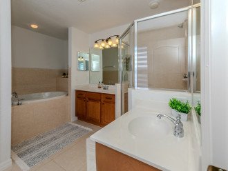 N6132540 - Four Bedroom 3.5 Bath Home! #36