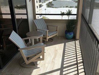 BEACH THERAPY - STUNNING 8TH FLOOR GULF VIEW !- FULLY REHABBED - NEW FURNISHINGS #18