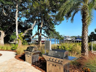 Wolf grills for Summer Cove residents