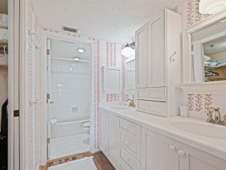 Master Bathroom double vanity