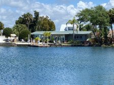 Island home on Kings Bay - manatees at the dock!