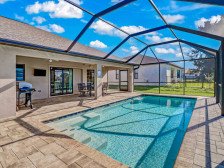 Beaches Are Open! Peaceful Freshwater Canal, Heated Pool, BBQ Grill, Fitness