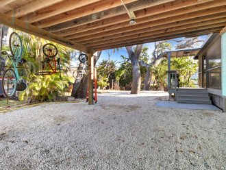 Newly Remodeled! Easy Walk to Beach Near Quiet South End! Beach Gear, Kayaks #19