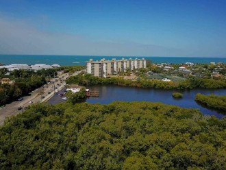 Come Back to Bonita Beach! Lovely Getaway for up to 4 - Steps to the Beach #21
