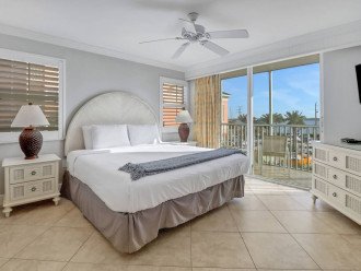 Gorgeous Sunsets, On the Beach with direct Gulf View, Beach Gear, Free Parking #17