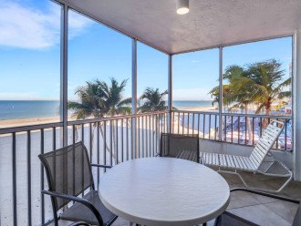 Gorgeous Sunsets, On the Beach with direct Gulf View, Beach Gear, Free Parking #1