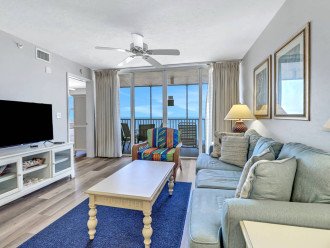 Gorgeous 6th Floor Sunsets! On the Beach with Direct Gulf View, Beach Gear #16
