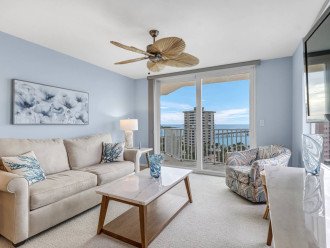 AMAZING 9th Floor Gulf & Bay View! Minutes to Beaches! Newly updated, NO #4