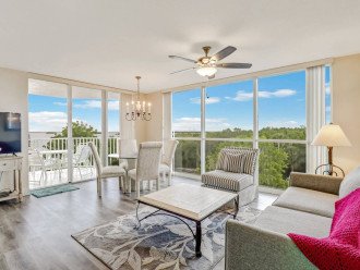 Beautiful Bay View With Unforgettable Sunrises! Beach Gear, No Resort Fees #1