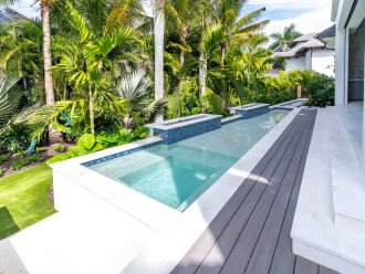 Beautiful 5 bedroom/6 Pool Home in Aqualane Shores! #42