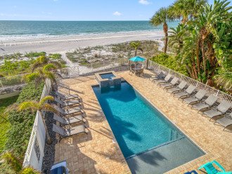 Four Shores #1 Beach Condo Direct Gulf w/ Pool & Spa #2