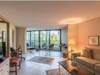 Welcome to SIESTA KEY BEACH, CASARINA, a 2BR condo on the #1 rated beach! #15