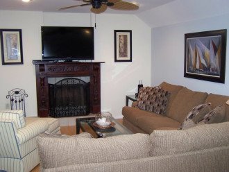 Townhome in Popular Iona Neighborhood! Minutes to Sanibel and Fort Myers Beach #27
