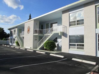 Paradise Shores, our boutique 8 unit vacation rental complex, is located a few blocks away from water activities, shops, grocery stores & dining. Apt #5 is the corner unit at the top of the stairs on the right. 2 free parking spots are included.