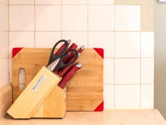 Knife block and cutting board