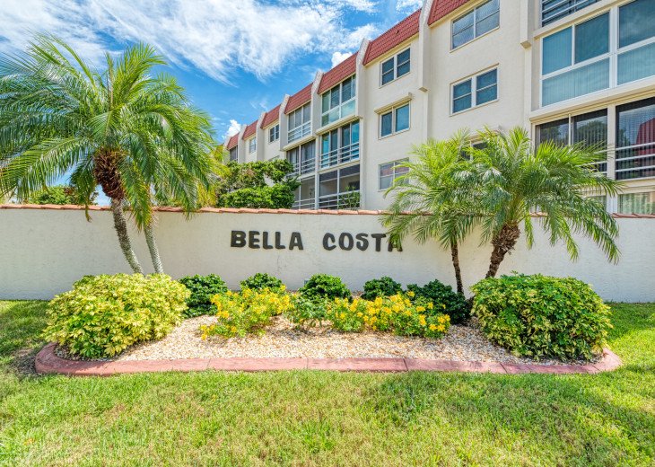 Island Condo on Inter-Coastal & just minutes from DT Historic Venice & the Beach #1