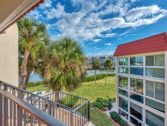 Island Condo on Inter-Coastal & just minutes from DT Historic Venice & the Beach #5