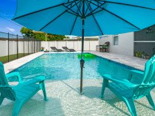 Rare Find Oasis w/ Amazing Pool in Downtown Cape