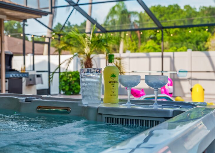 Hot Tub! Arcade Game*Pool*Anna Maria*Shuffle Board #2