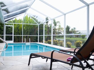 Lakeside Villa &middot; Heated Pool &middot; Pickleball & Tennis