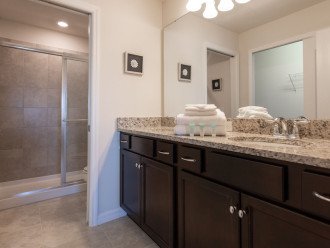 Cozy 5 Bed 4 Bath Solterra Resort Townhome with Splash Pool - Solt7155 #12