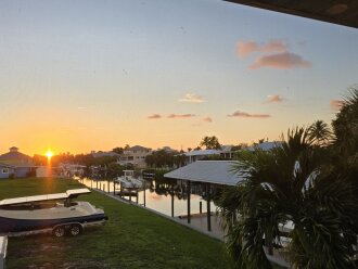 Captain's Retreat Waterfront Home w/ Lift and deep water direct gulf access! #45