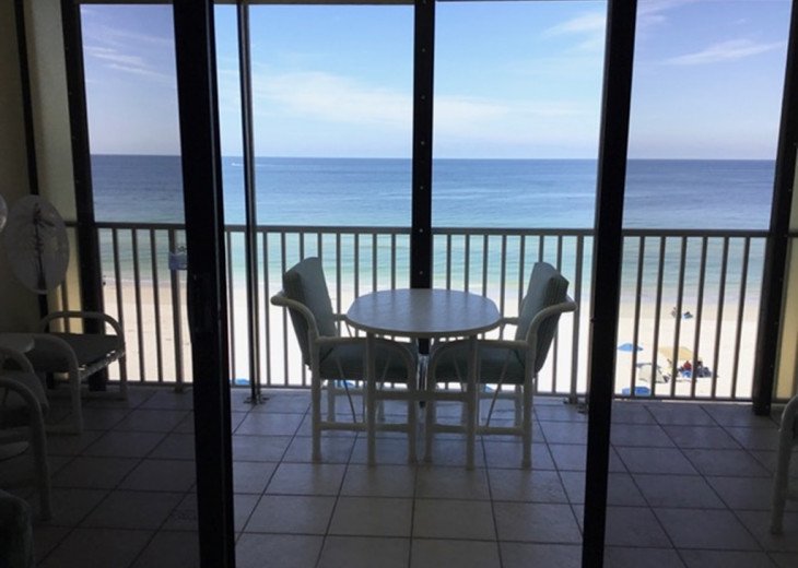 Our Peach on the Beach features a top floor direct Gulf view!!! It's the BEST!