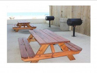 Family BBQ area overlooking the beach