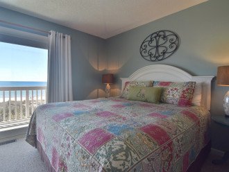 2nd king size bed w/ beach side balcony and private bath.