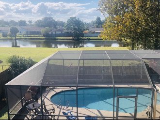 Private Pool overlooking Pond. Field to play in.