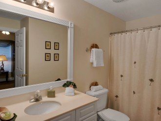 Guest bathroom - Time for a relaxing bath to end a perfect day at the beach!
