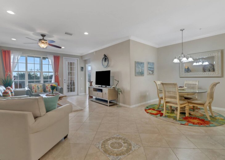 Beautifully Updated Condo! Gated Community w / Heated Pool & Hot Tub! Close #1