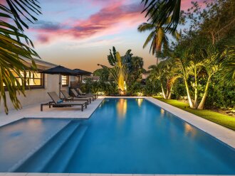 230 | Heated Pool | Hot Tub | Screen Porch | FreeBee Cart Zone |by DelrayNightly
